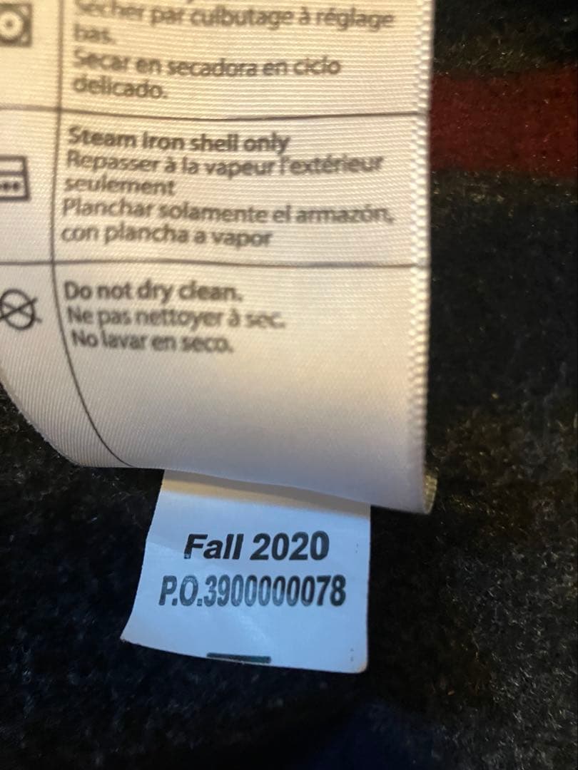 カーハート　デトロイトジャケット　Ｍ