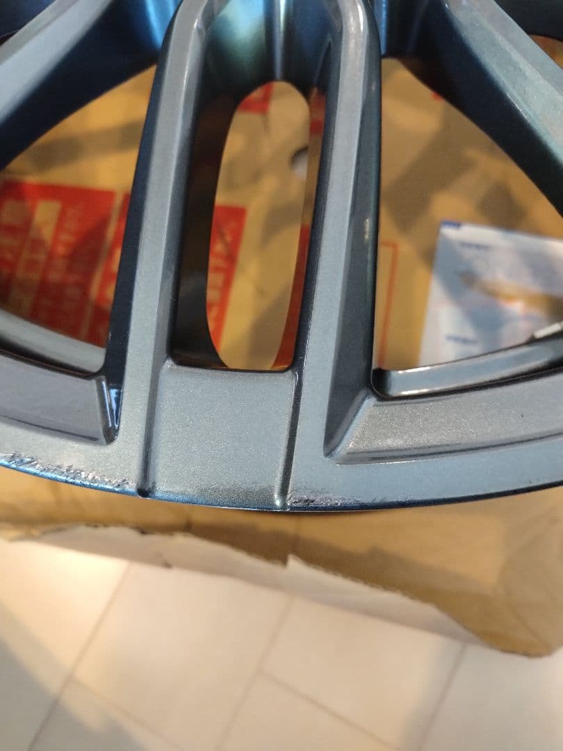 レクサス LEXUS 現行RX500h Fスポーツ純正ホイール１本 中古品