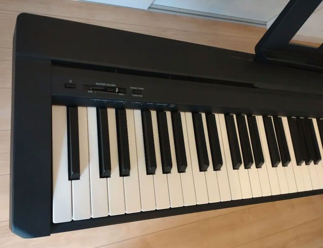 Lisa【手渡し限定】2021年製 ヤマハ P-45B Xスタンド イス