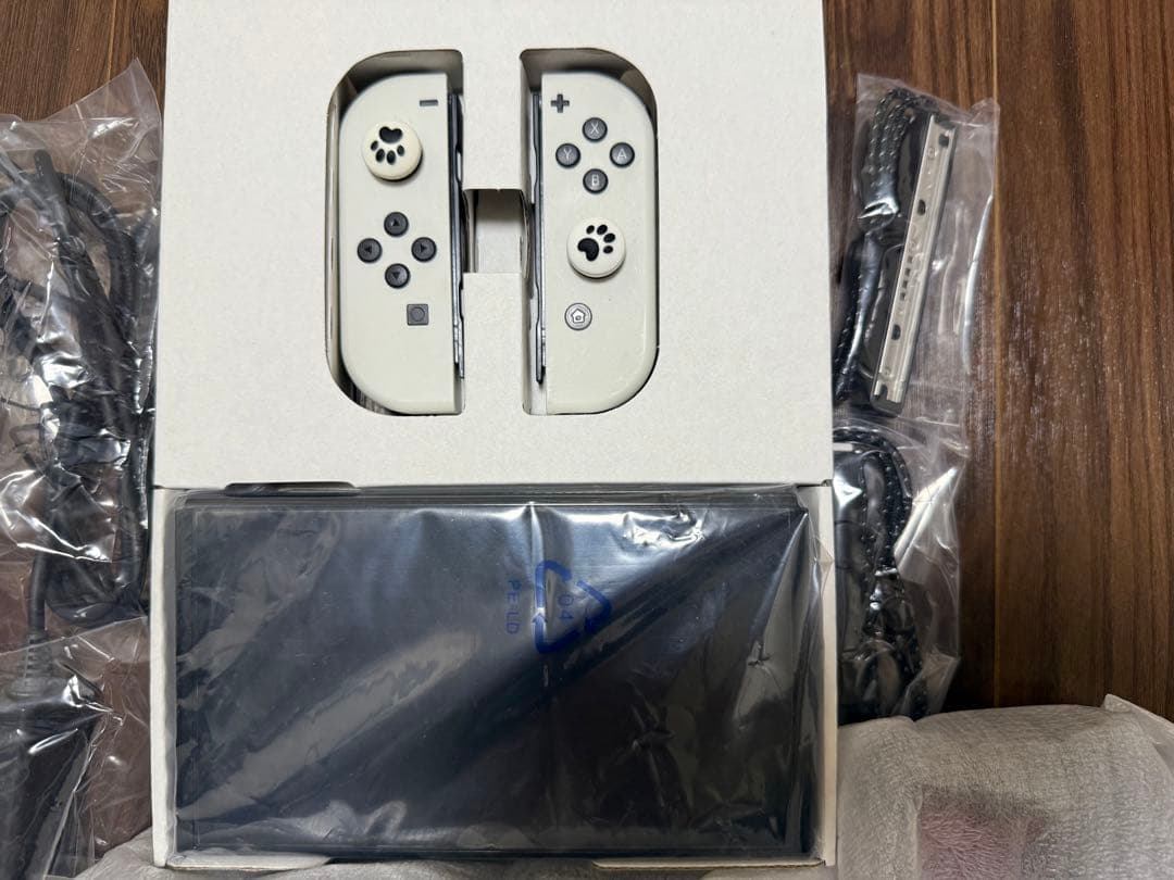 Nintendo switch 有機ELモデル 本体 付属品完備