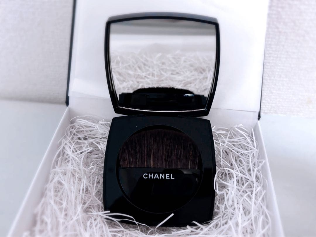 CHANEL カメリアフトゥーラ チークカラー