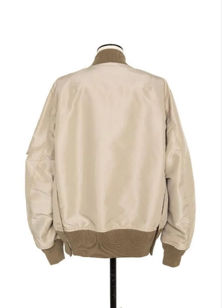 sacaiサカイ希少サイズ4XL完売ナイロンツイルブルゾン MA-1ベージュ